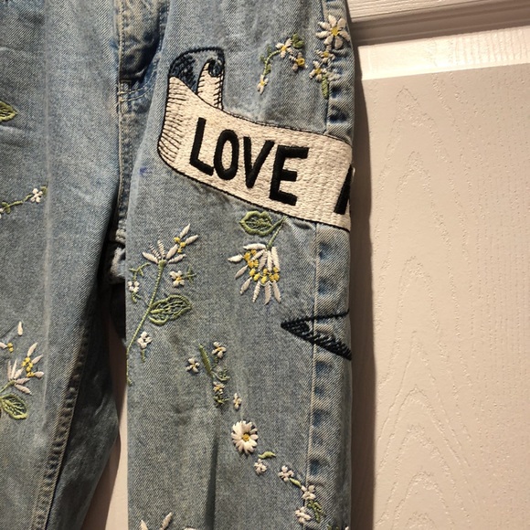 TopShop | EUC Embroidered Moto Jeans - Picture 5 of 10
